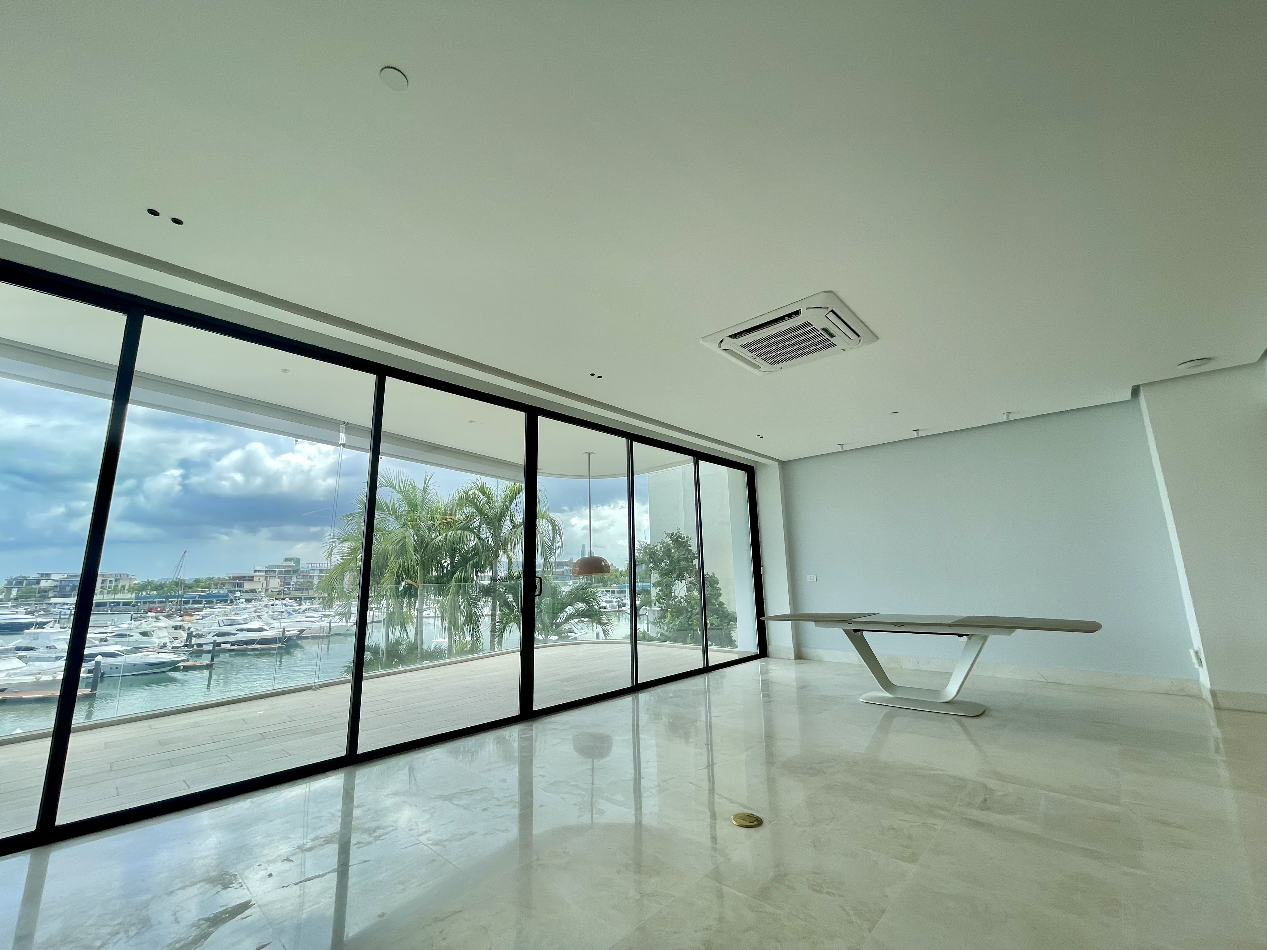 Se Alquila apartamento en Ocean Reef
