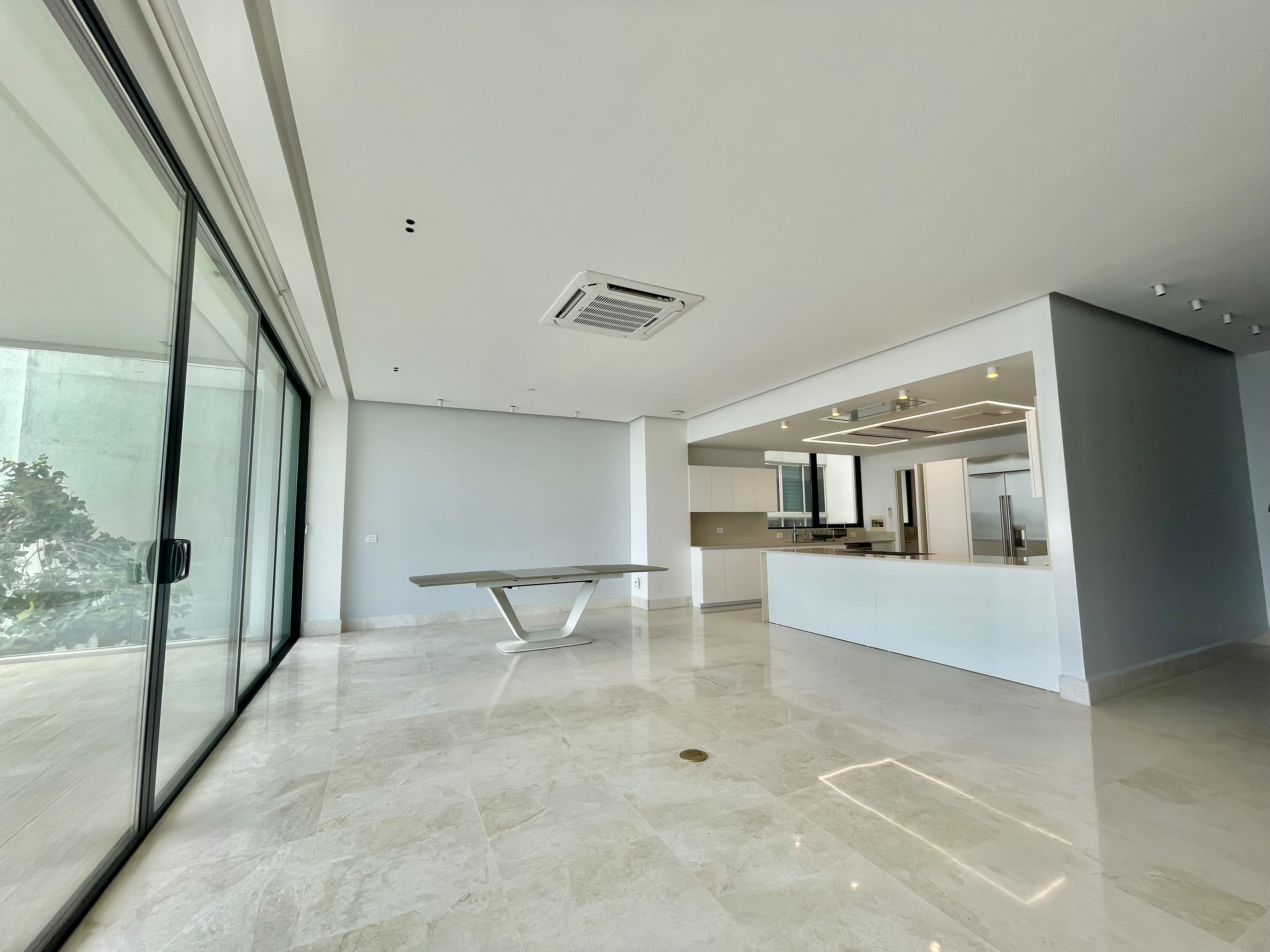 Se Alquila apartamento en Ocean Reef