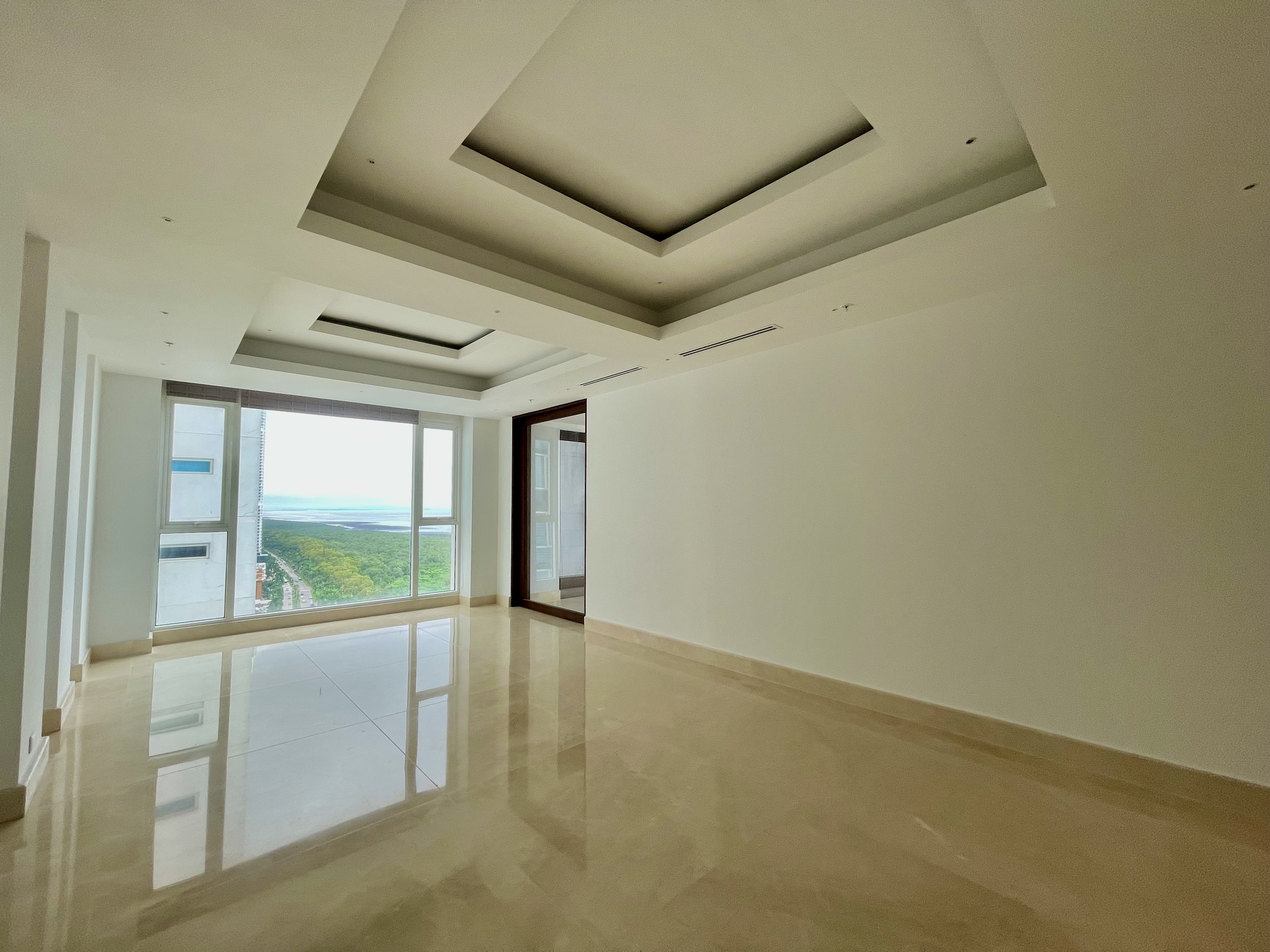 Se Vende apto en PH Marea, Costa del Este