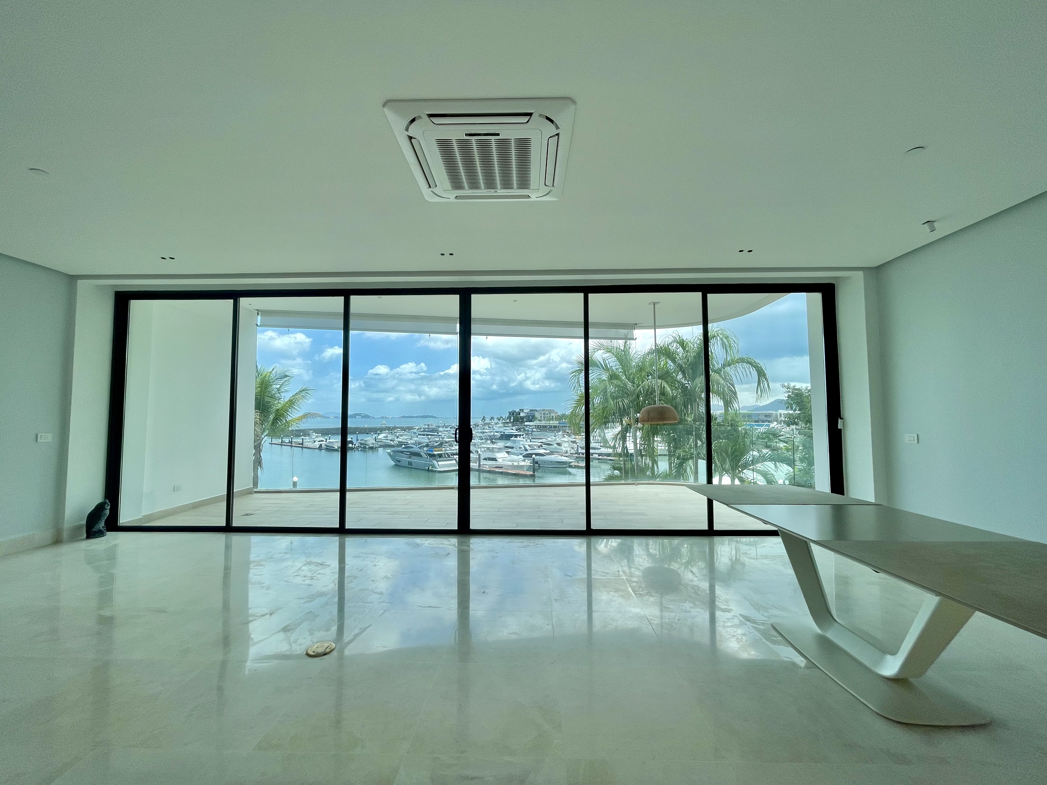 Se Alquila apartamento en Ocean Reef