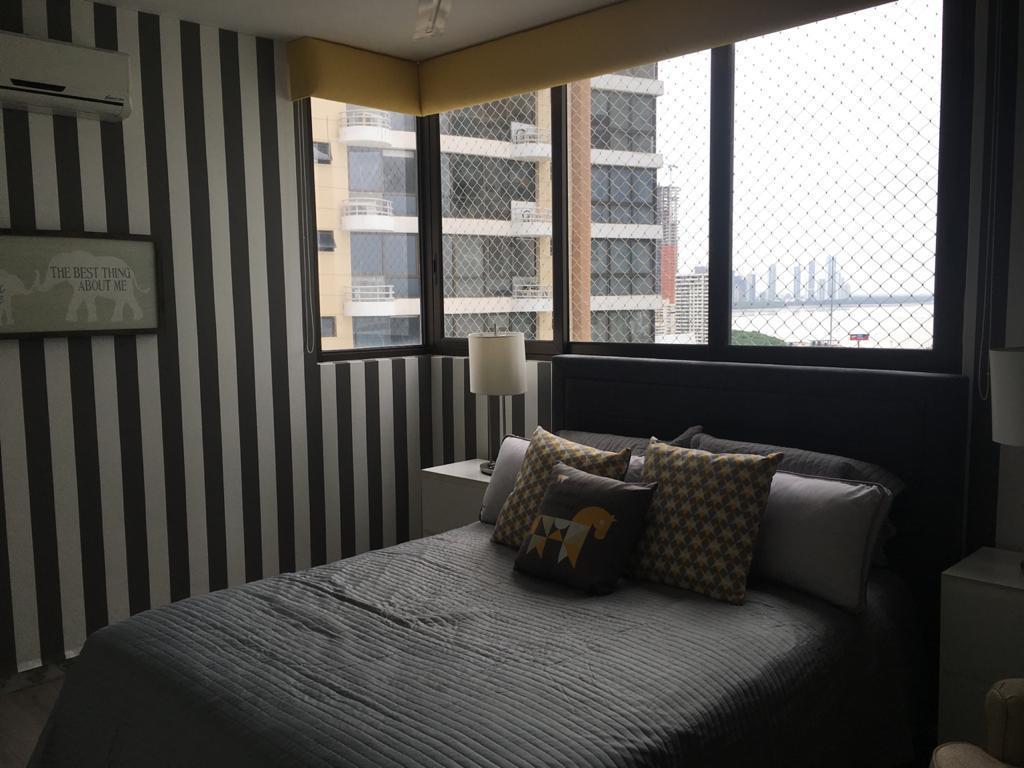 Se vende apto en San Francisco Bay