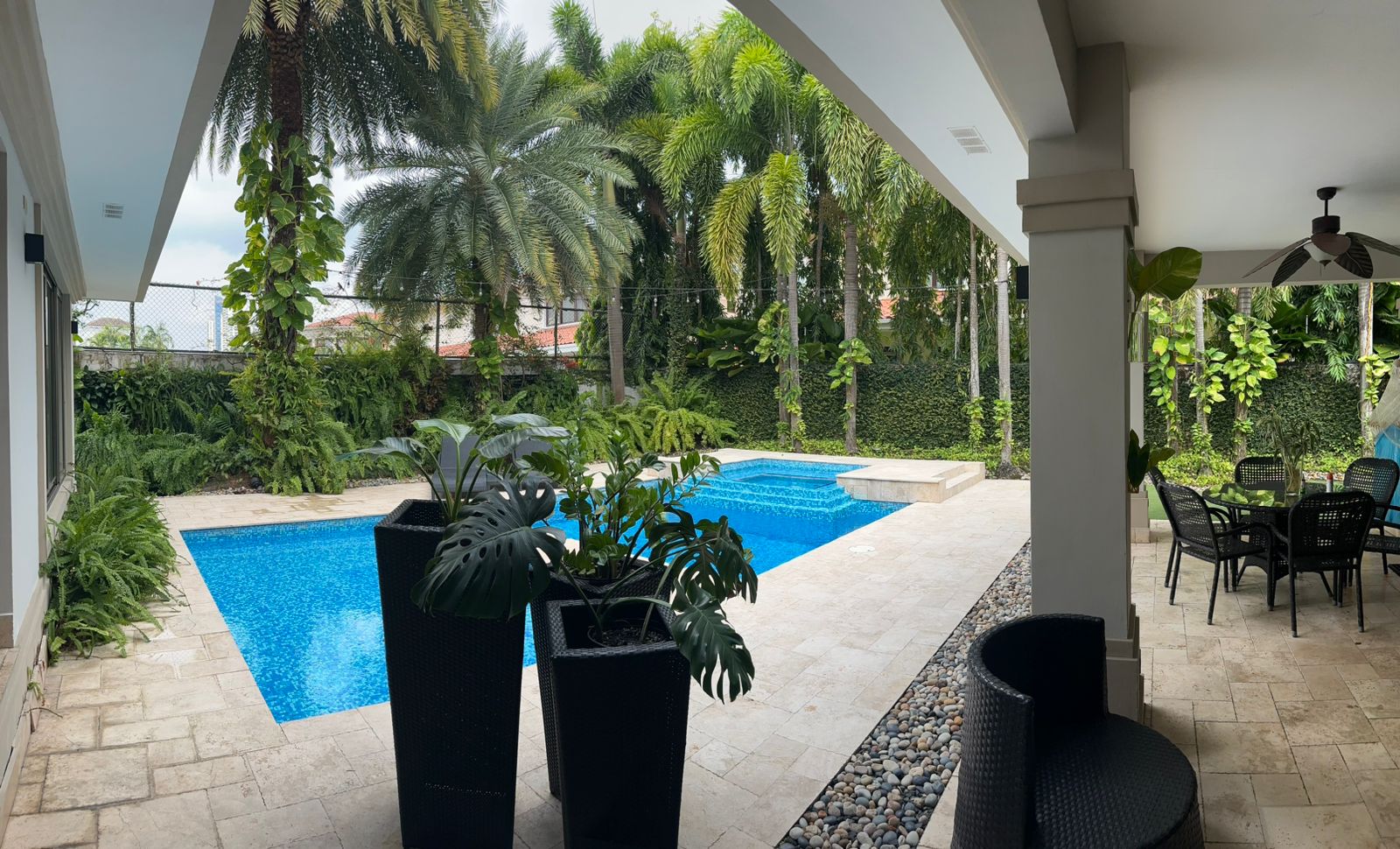 Se Vende Casa en Costa del Este, Magnolias