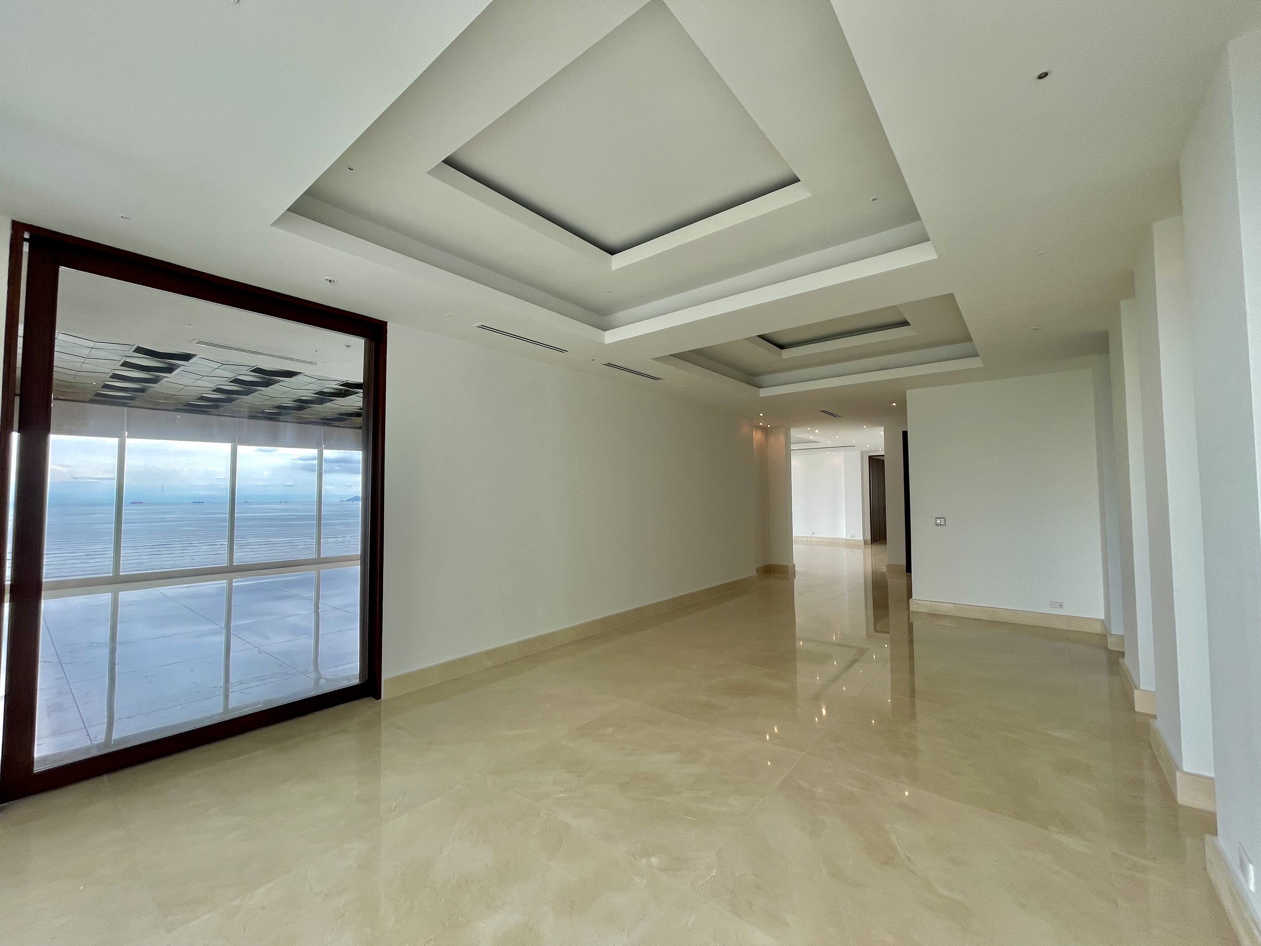 Se Vende apto en PH Marea, Costa del Este