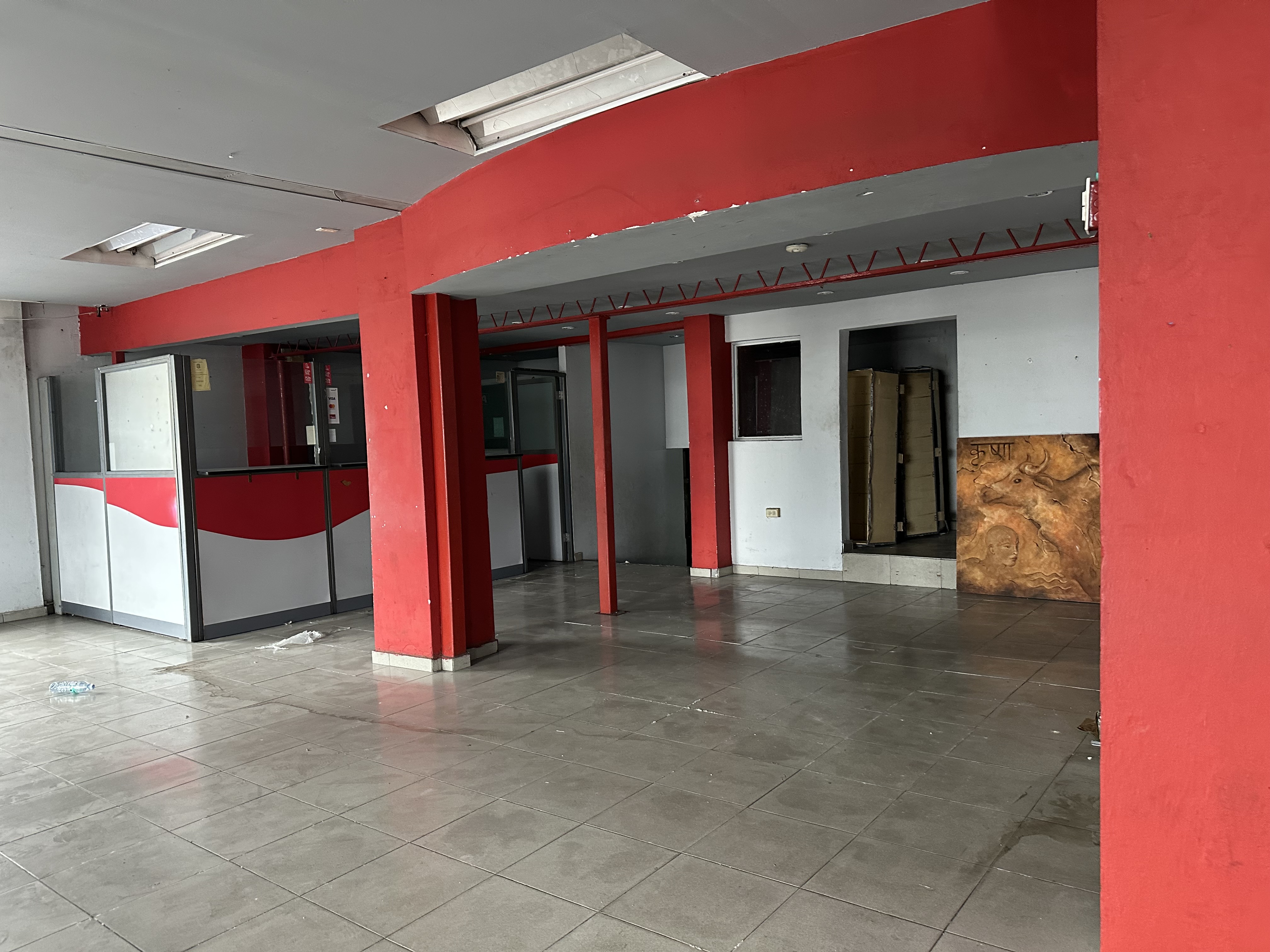 Se Vende Edificio Comercial en Calidonia