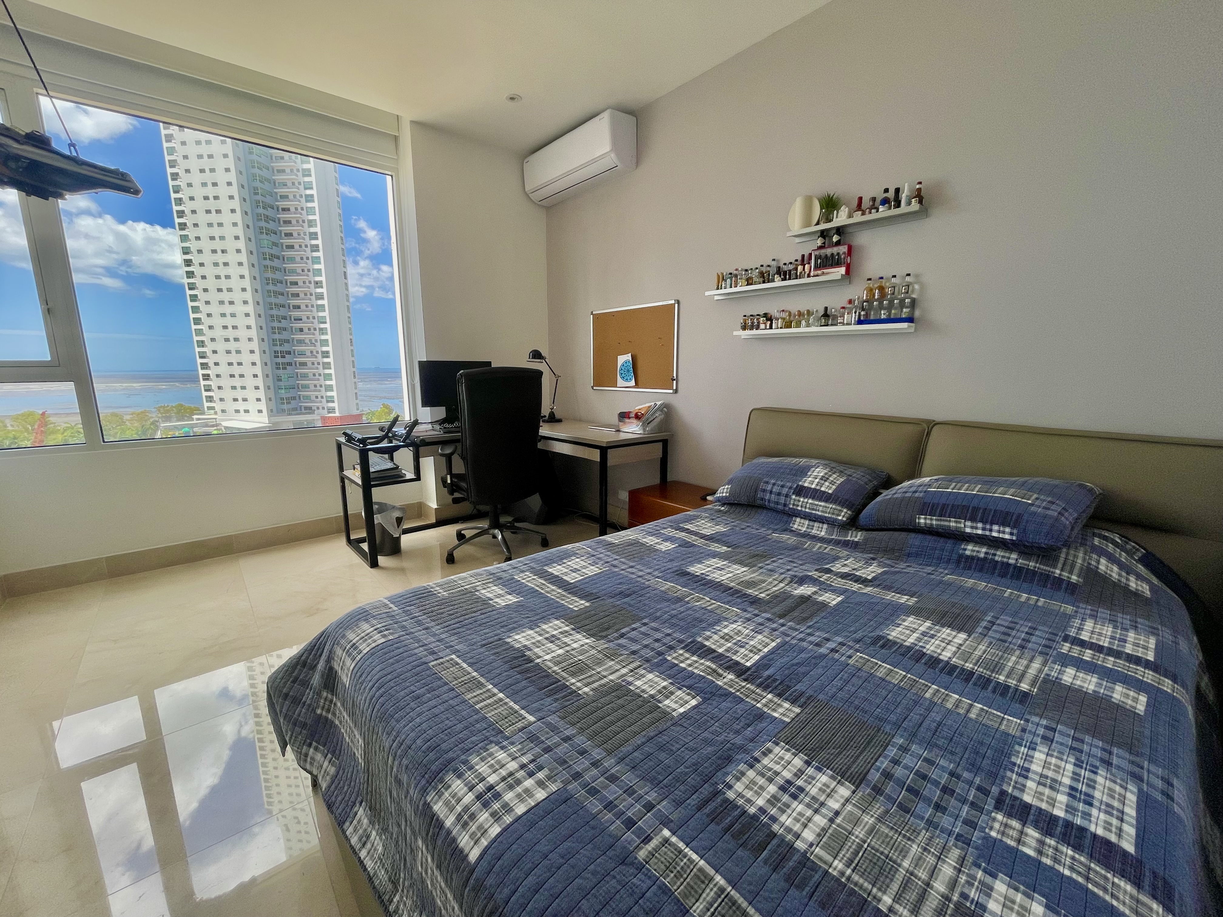 SE VENDE PH ARIA, COSTA DEL ESTE