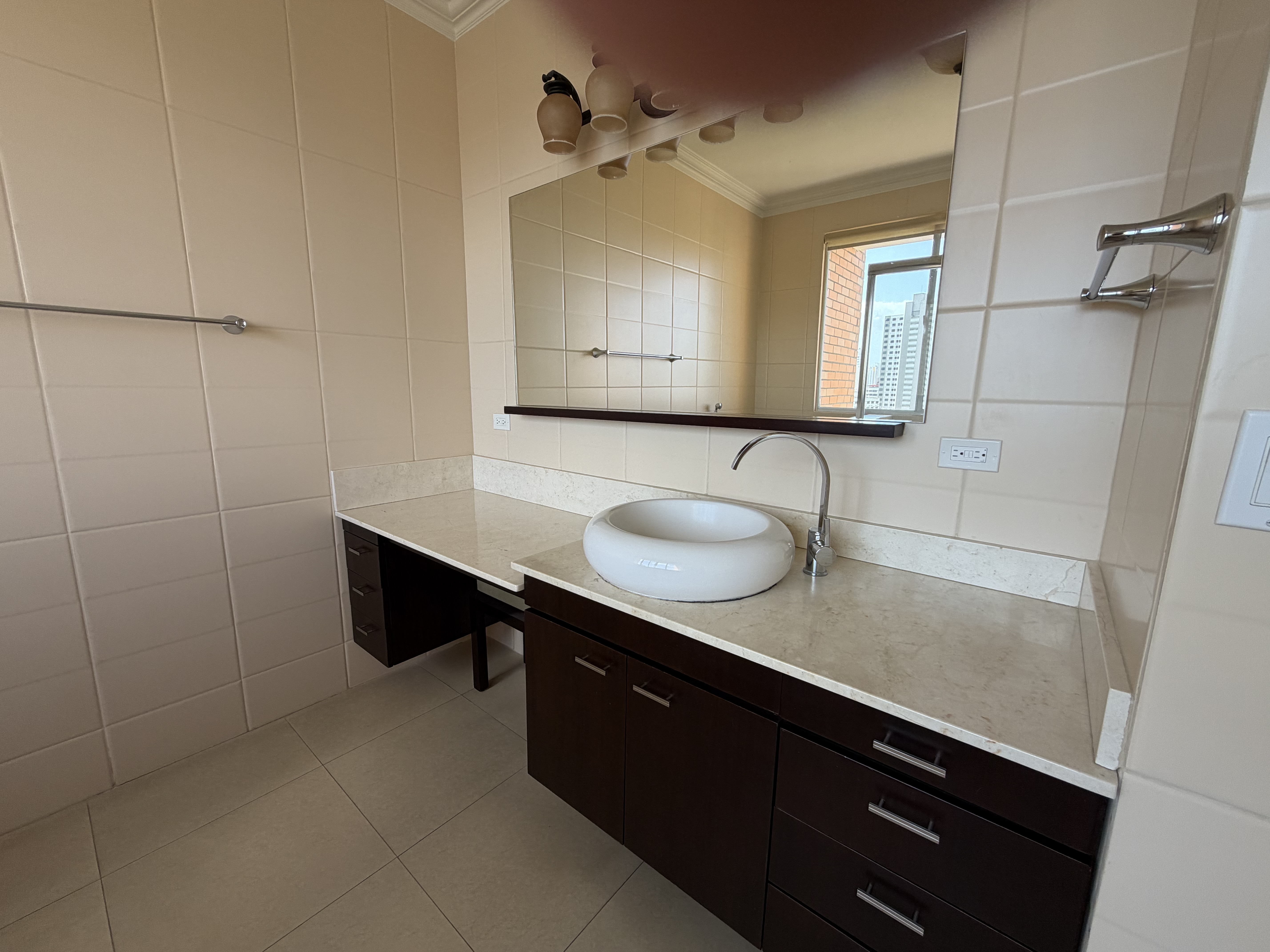 Se Vende apartamento en El Cangrejo, PH Portanova