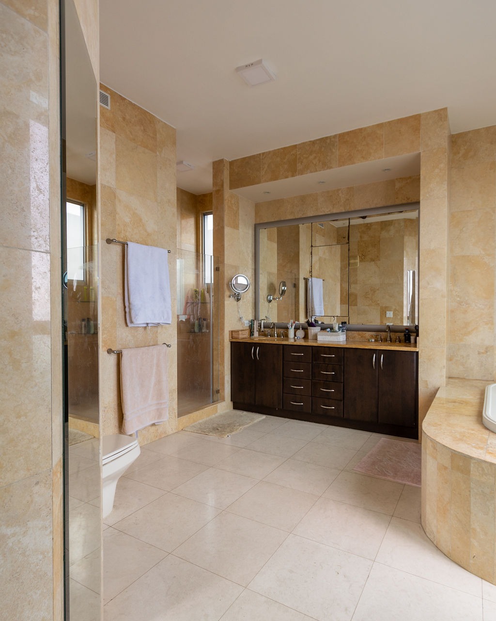 SE VENDE PRIMERA FILA EN COSTA DEL ESTE OCEAN ONE