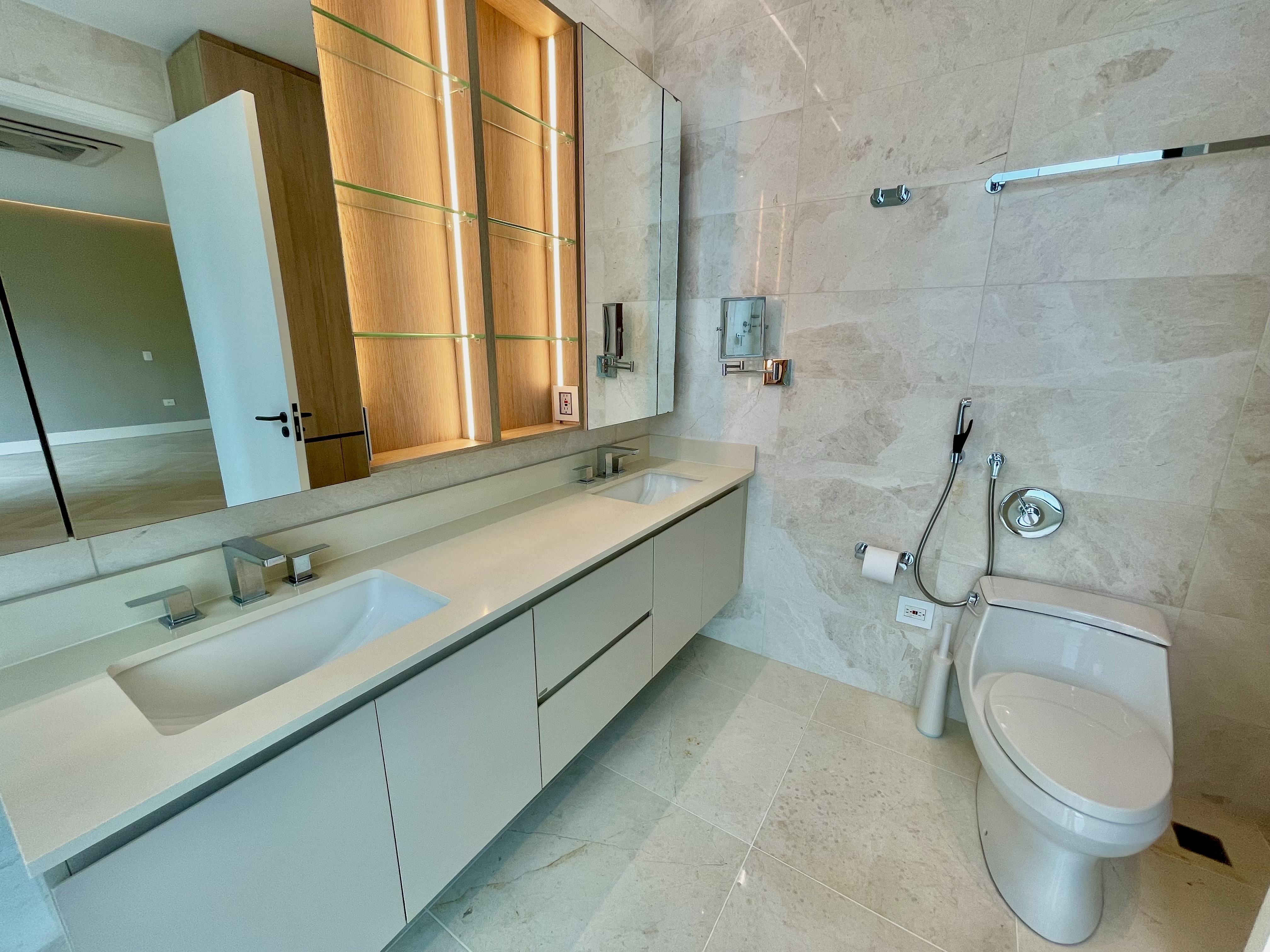 Se Alquila apartamento en Ocean Reef