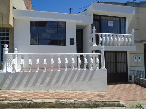 Se vende casa Barrio San Jorge- Barbosa, Santander