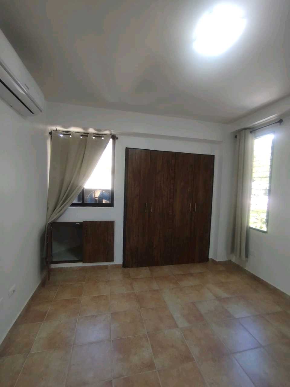 APARTAMENTO EN ALQUILER EN  LOMAS DEL ESTE  BT-9724524 - Foto 5