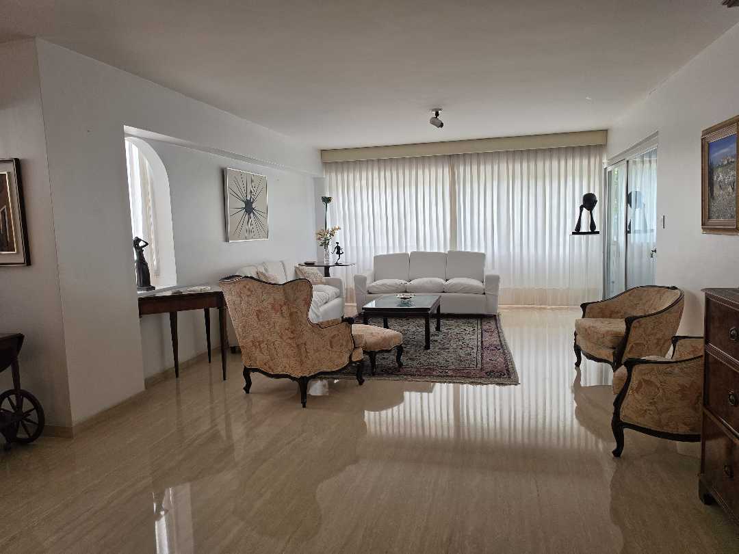 Alquiler Apartamento en Altamira. Chacao Caracas