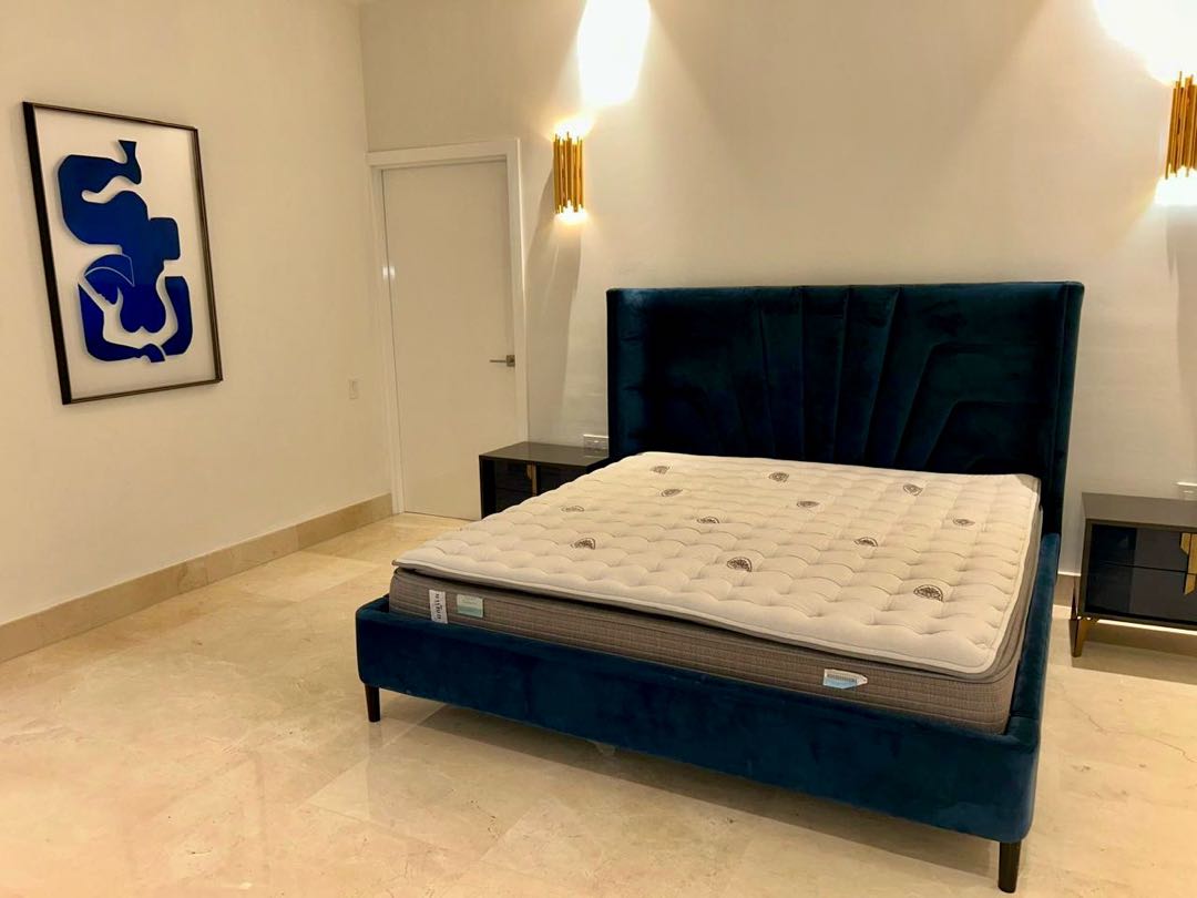 ALQUILER DE AMPLIO APARTAMENTO  AMOBLADO EN OCEAN REEF