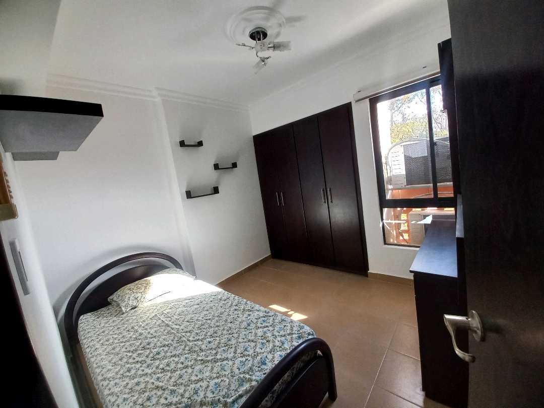 Apartamento en Alquiler en Lomas de Los Mangos AR-9677984 - Foto 6