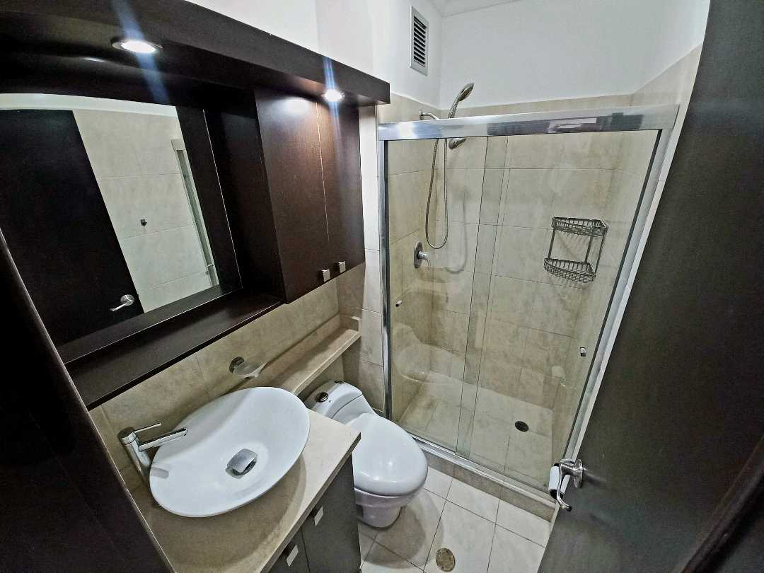 Apartamento en Alquiler en Lomas de Los Mangos AR-9677984 - Foto 7