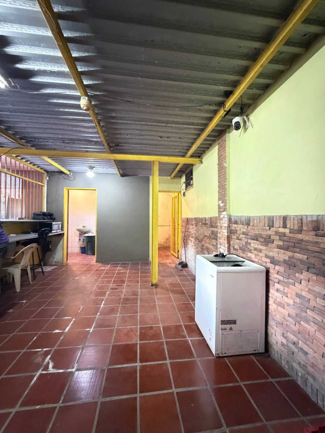 Alquiler de local 50 mts ² urb turumo kc