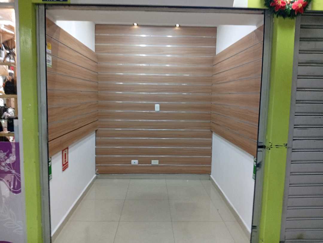 Local en Alquiler C.C Gran Bazar San Diego JQ9679296 - Foto 1