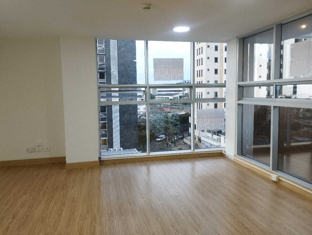 ALQUILER OFICINA PALOGRANDE MANIZALES