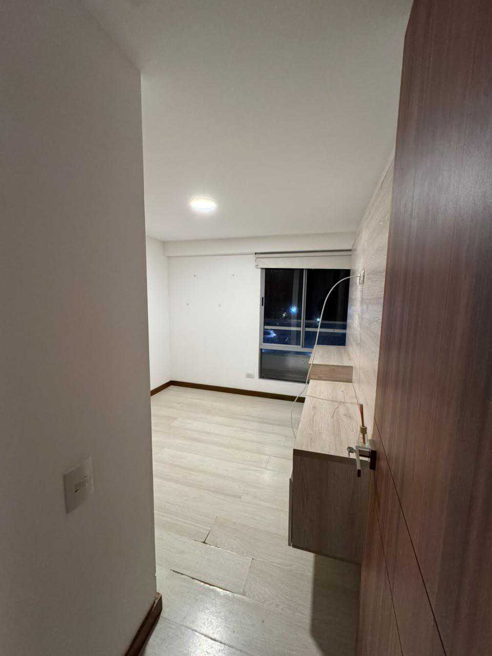 APARTAMENTO EN RENTA TRADICIONAL ENVIGADO SECTOR LAS BRUJAS — foto 5 de 12