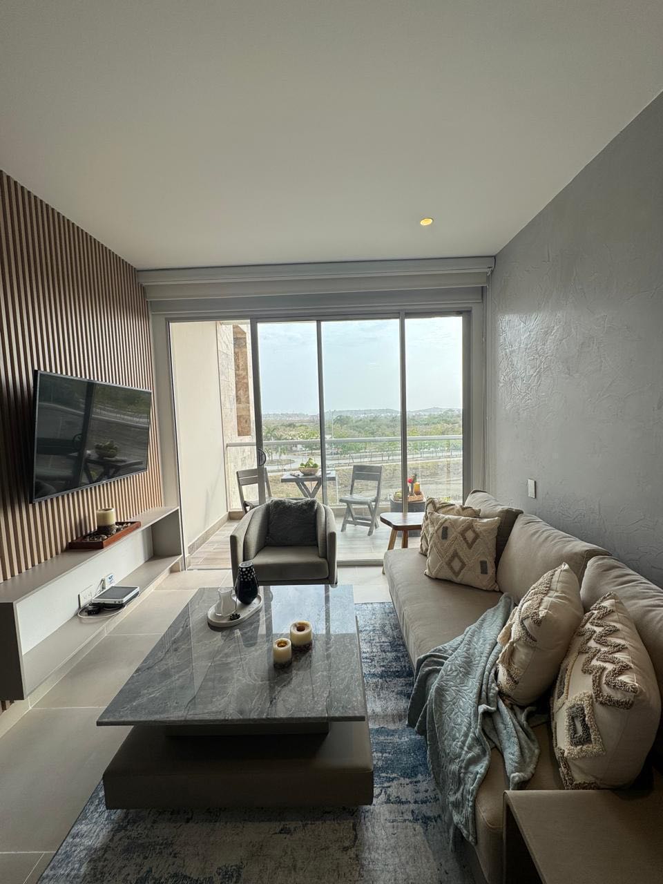 APARTAMENTO AMOBLADO EN ARRIENDO EN ZONA NORTE - CARTAGENA