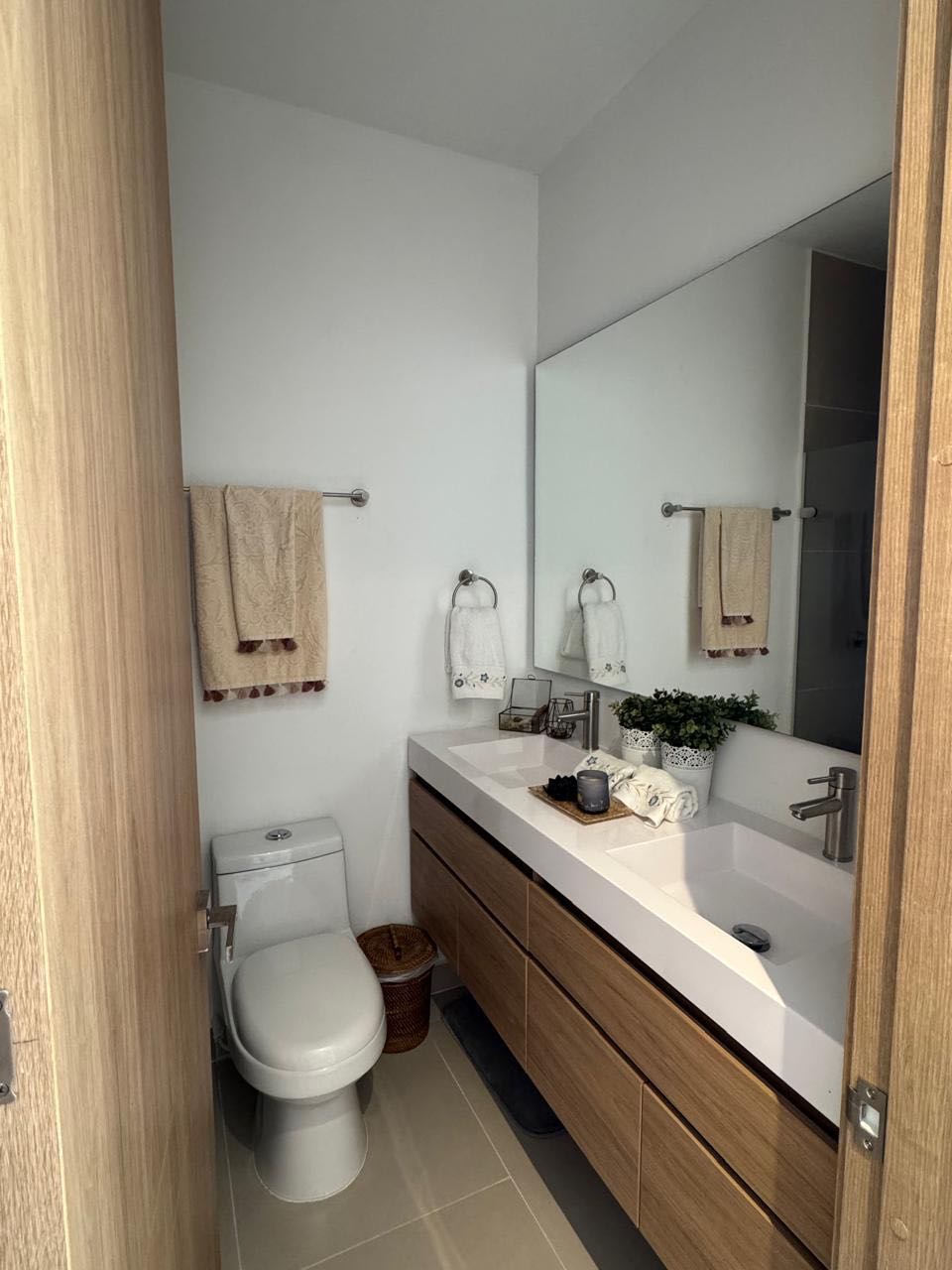 APARTAMENTO AMOBLADO EN ARRIENDO EN ZONA NORTE - CARTAGENA