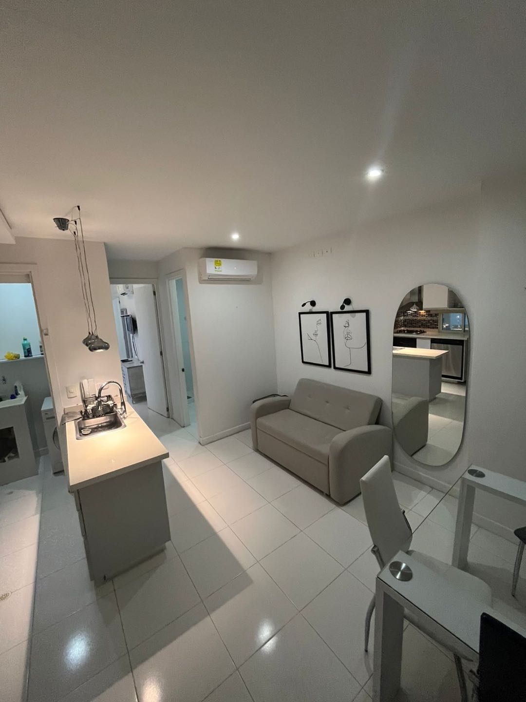 APARTAESTUDIO AMOBLADO EN ARRIENDO EN BOCAGRANDE - CARTAGENA