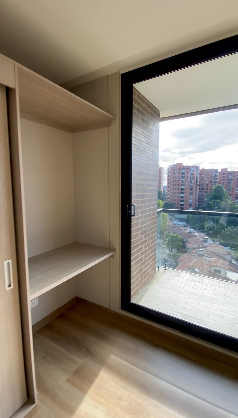 Apartaestudio Santa Bárbara con balcón Ext.