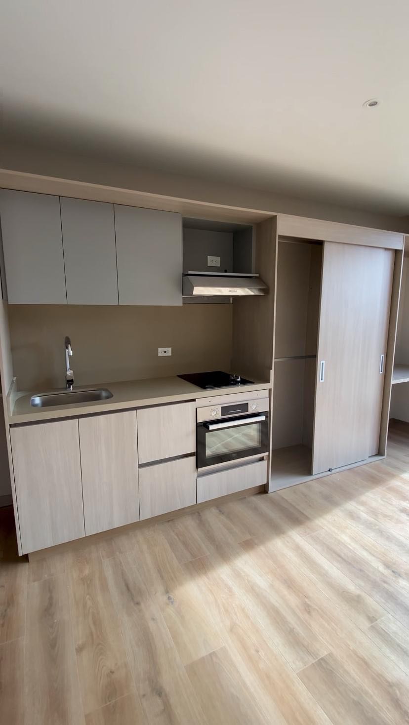 Apartaestudio Santa Bárbara con balcón Ext.