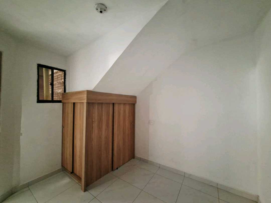 Apartaestudio en arriendo Conquistadores confortable