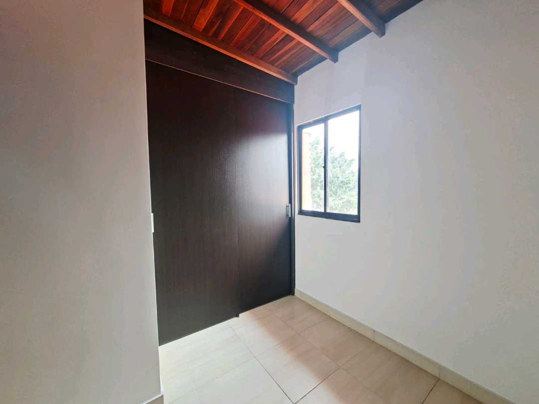 Apartaestudio conquistadores junto av Bolivariana