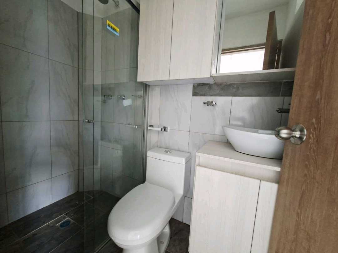 Apartaestudio en arriendo Av Bolivariana