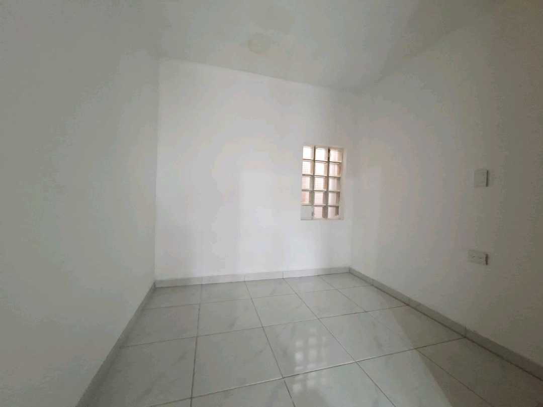 Apartaestudio en arriendo Av Bolivariana