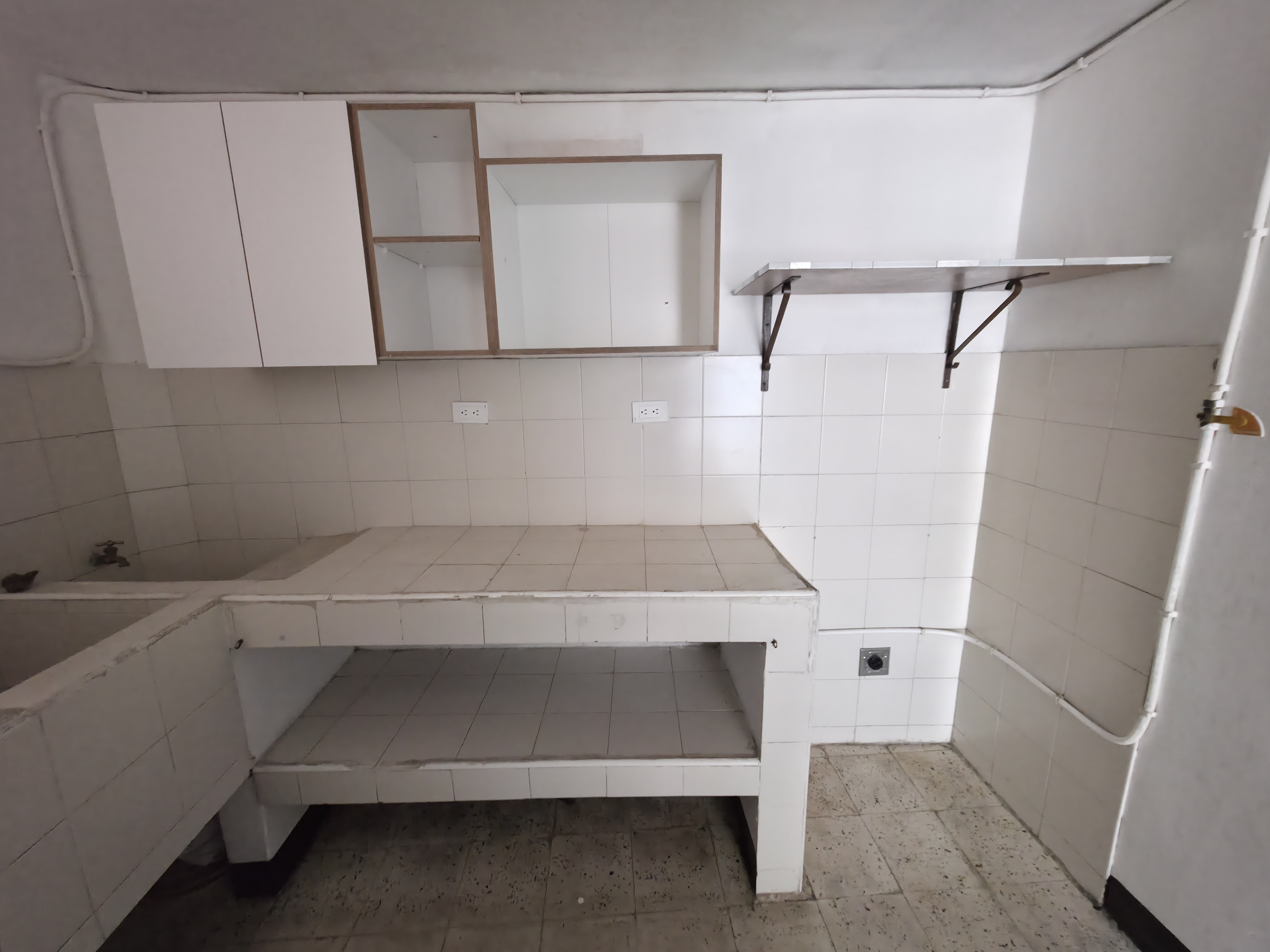 Apartaestudio en arriendo en La Milagrosa Medellín
