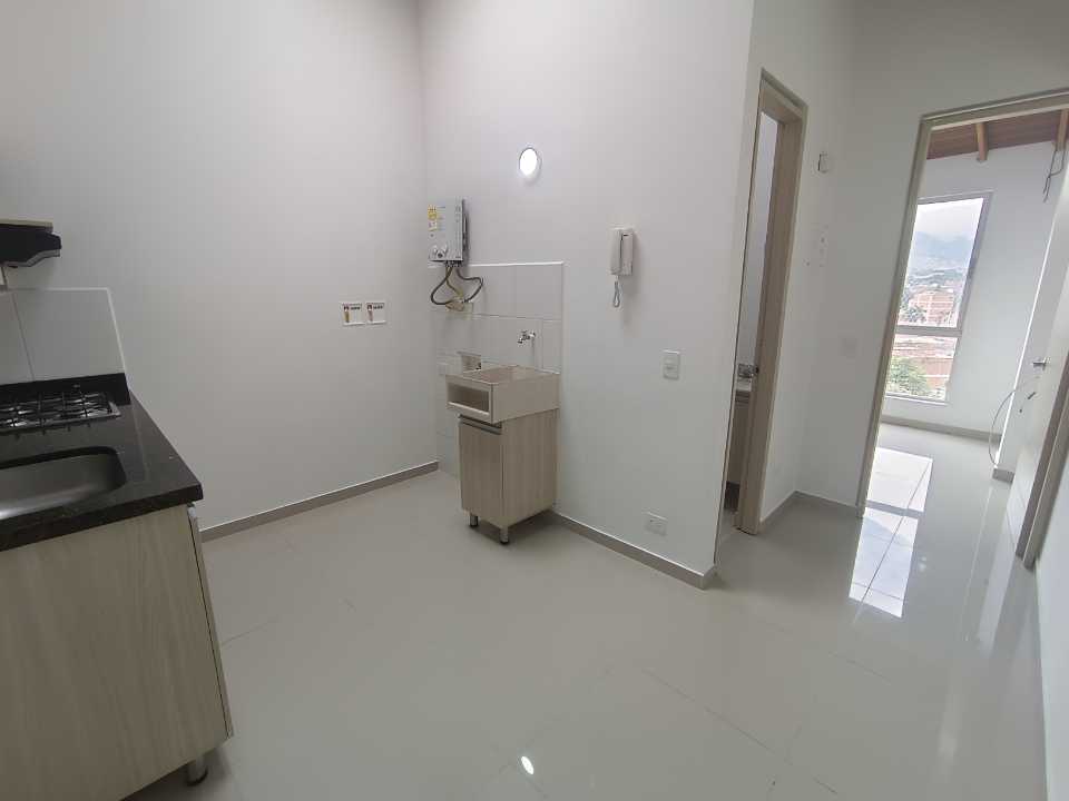 APARTAESTUDIO EN BELEN ROSALES PARA ARRIENDO