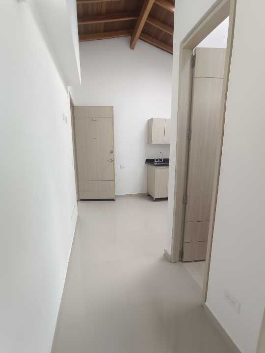 APARTAESTUDIO EN BELEN ROSALES PARA ARRIENDO