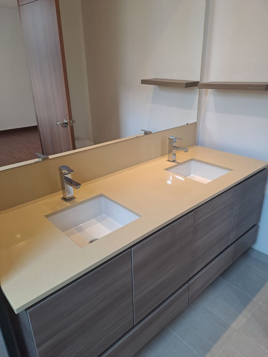 Apartamento a la venta cerca a milla de oro