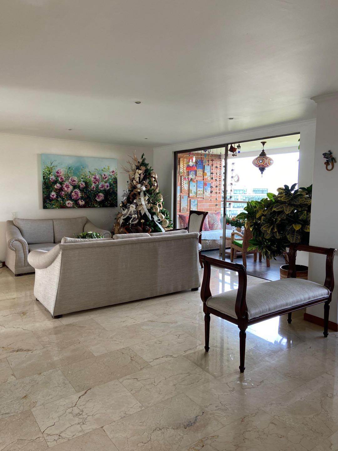 Apartamento a la venta cerca a milla de oro