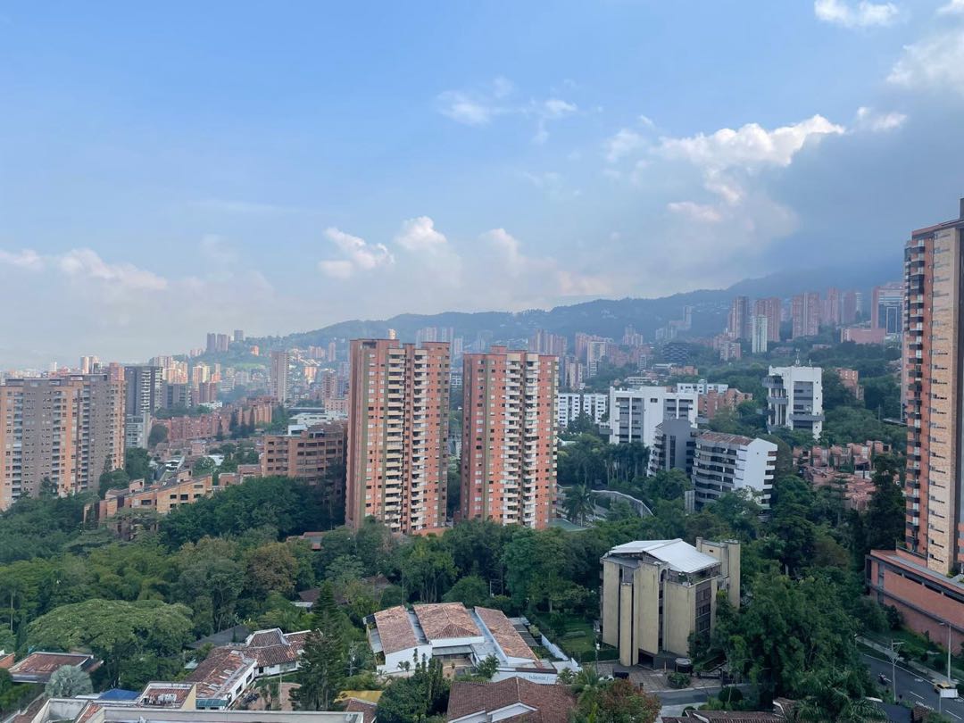 Apartamento a la venta en el poblado