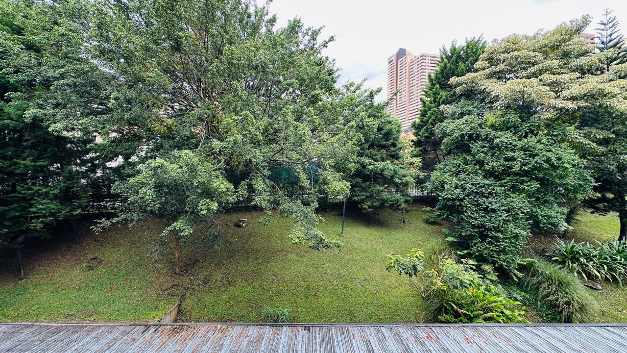 Apartamento a la venta en el poblado