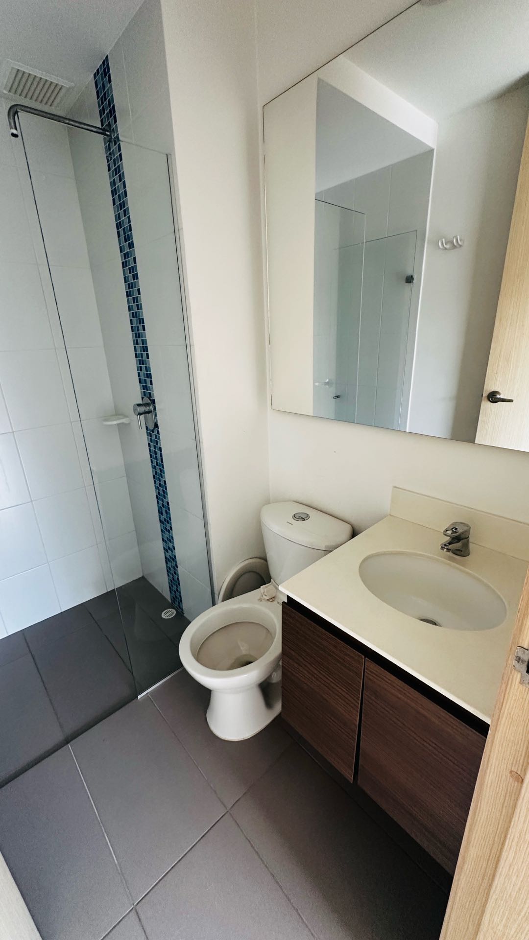 Apartamento a la venta en la loma del indio