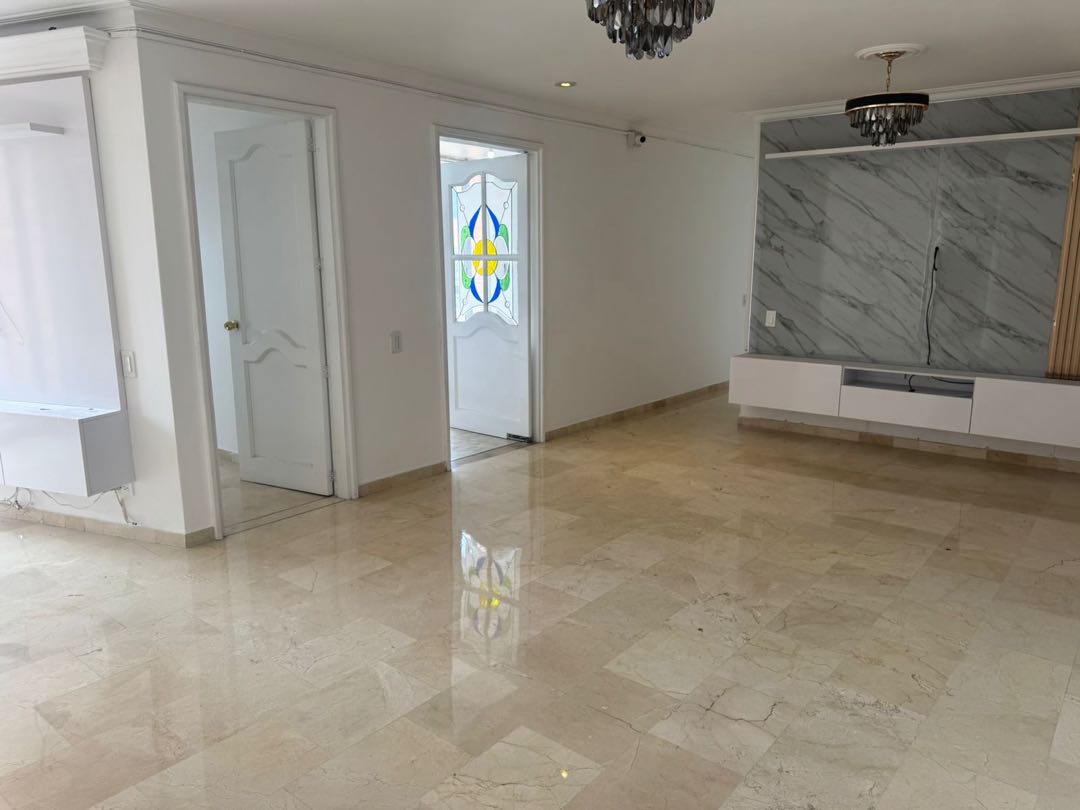 Apartamento a la venta en laureles