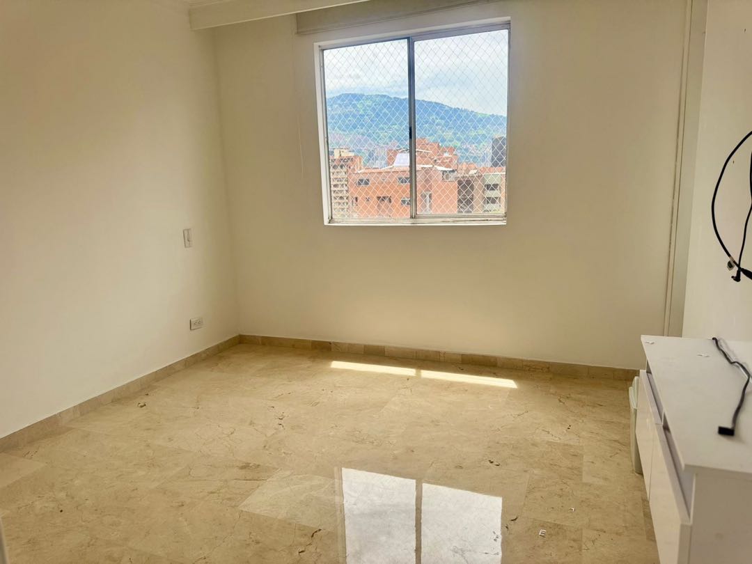 Apartamento a la venta en laureles