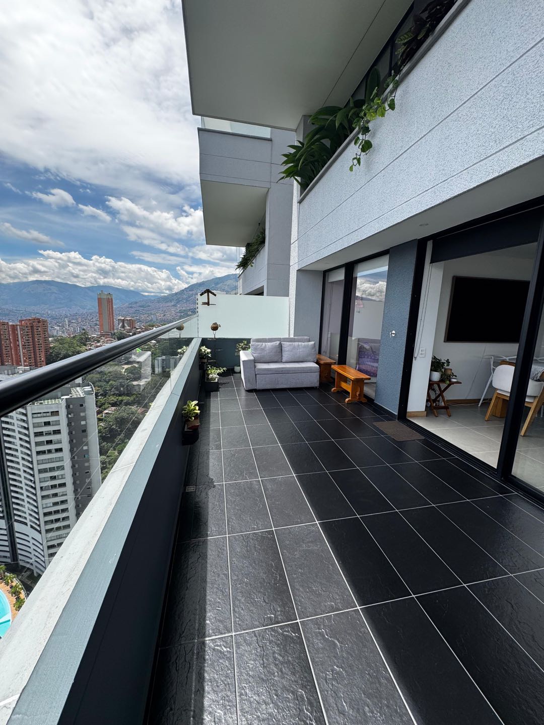 Apartamento a la venta en tierra grata bosque santo