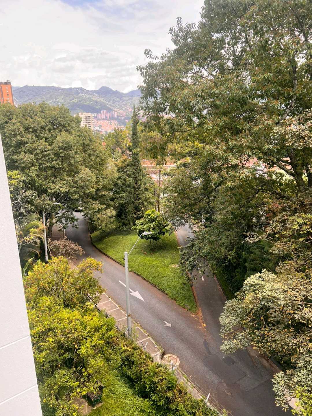 Apartamento a la venta por Poblado Visitación AV3