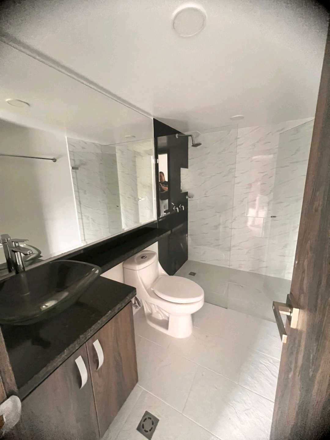 Apartamento a la venta por Poblado Visitación AV3