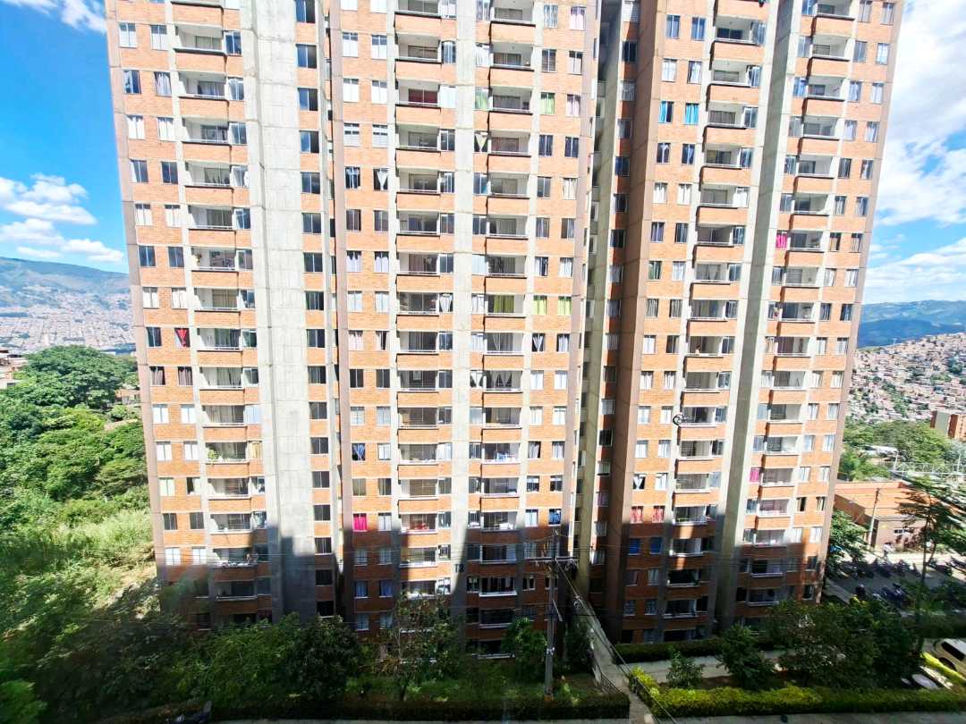 Apartamento a la venta Robledo la Campiña