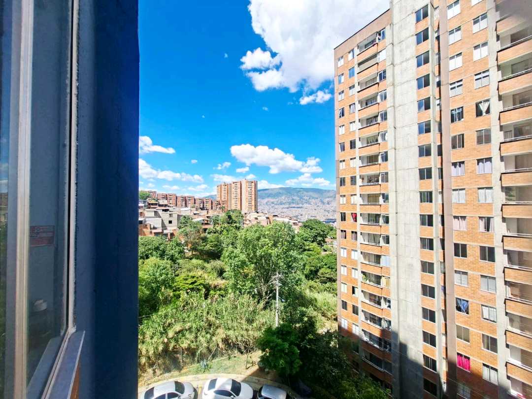 Apartamento a la venta Robledo la Campiña
