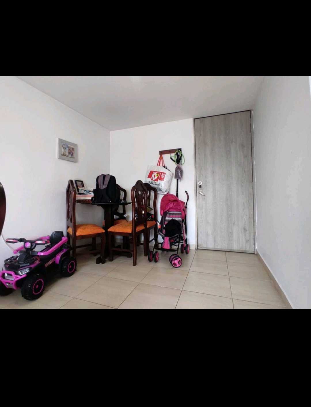 Apartamento a la venta Sabaneta Loma de San José ZM1