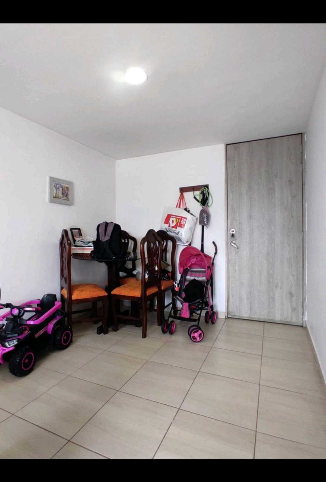 Apartamento a la venta Sabaneta Loma de San José ZM1