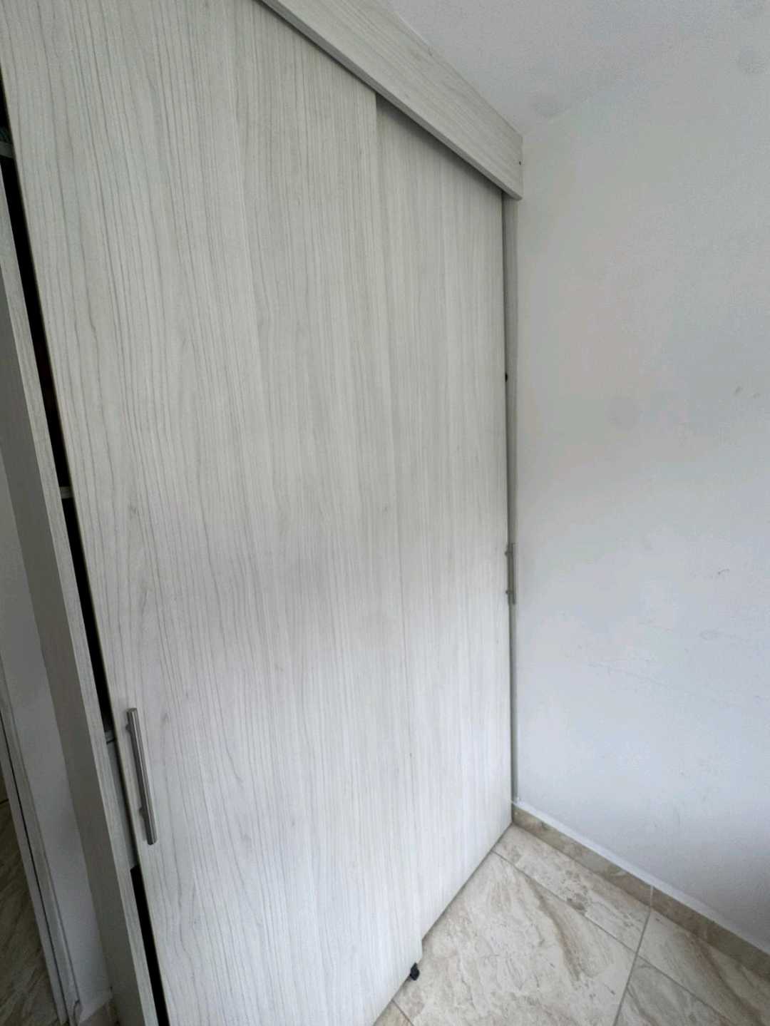 Apartamento a la venta Sabaneta Loma de San José AB13