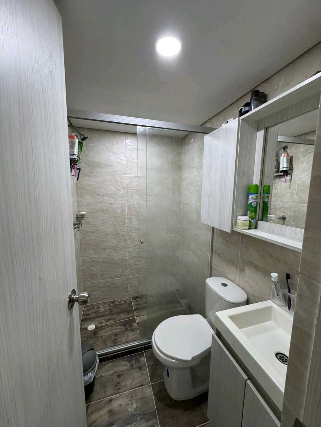 Apartamento a la venta Sabaneta Loma de San José AB13